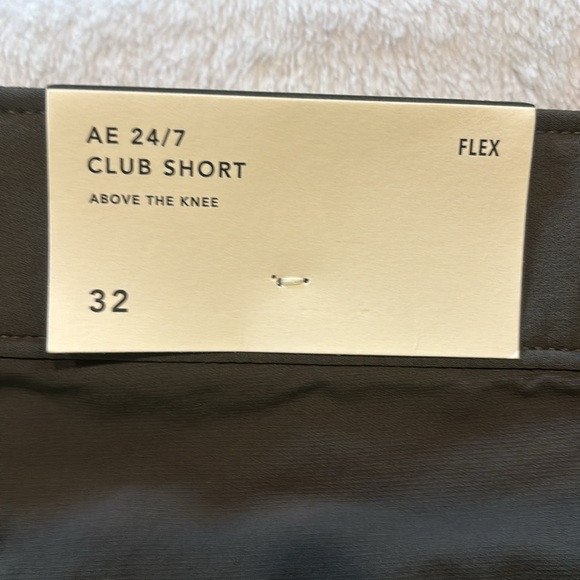 NWT American Eagle 24/7 Club Short Above the Knee SZ 32 - Picture 4 of 6